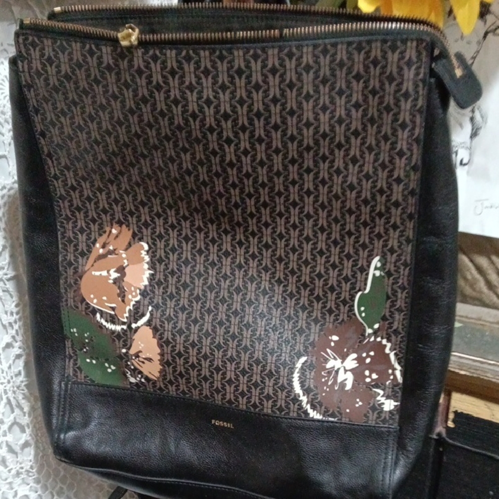 Fossil Black and Brown Patterned Tote